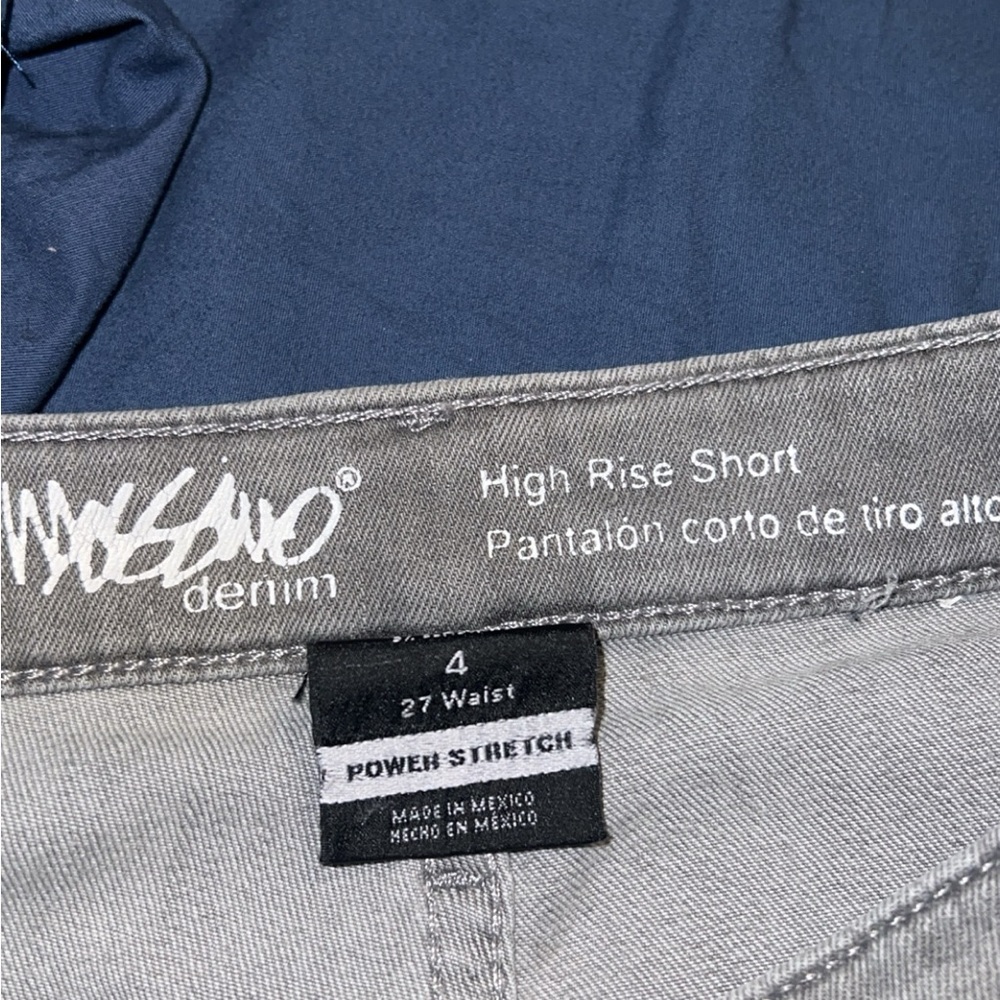 Mossimo High Rise Shorts - Picture 3 of 3